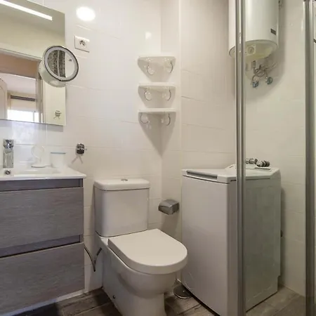 Comodoro 6 - One Bed لوس كريستيانوس