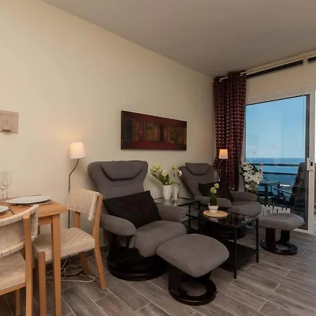 Comodoro 6 - One Bed *